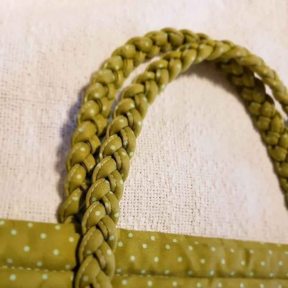𝅺ISABELLA'S JOURNEY FLORAL QUILTED SHOULDER BAG